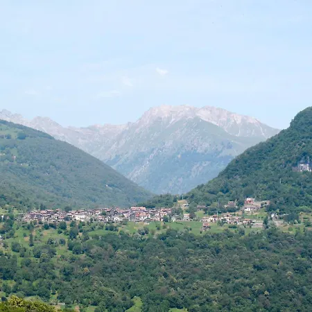 Holiday home Locazione Turistica Zepi - Grv630 Livo (Lombardy)